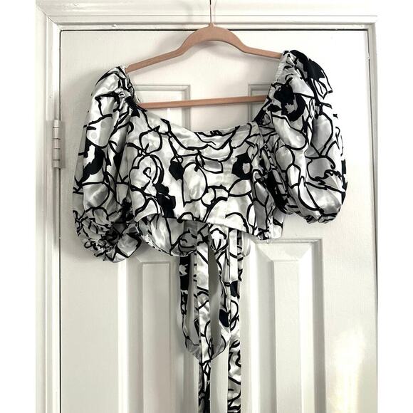 RONNY KOBO Zano Top Floral Noir Print Wrap Crop Puff Sleeve Tie Front Revolve 6 - Picture 5 of 7